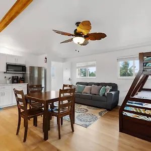 Ocean Front Extra Large Studio Sleeps 7 W Sofa Bed, Contact Us For Price Drop Apartment